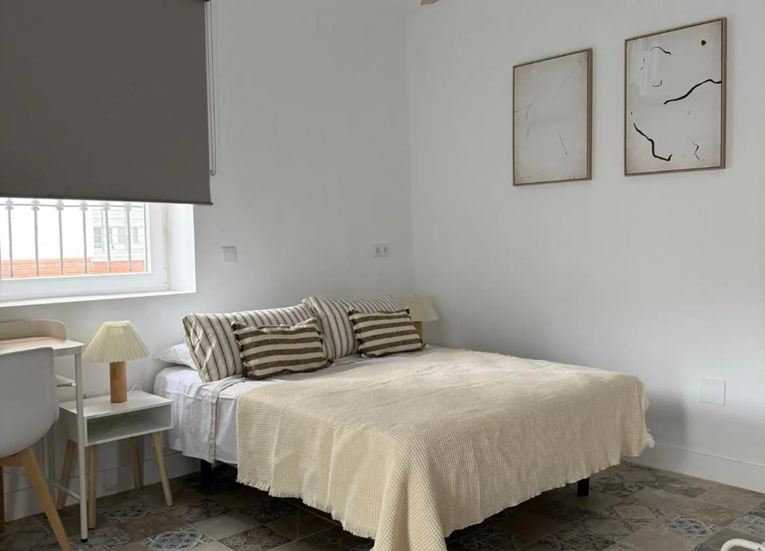 The Sunnydise Apartments location